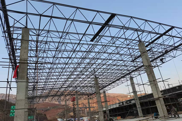 临湘钢结构网架图片