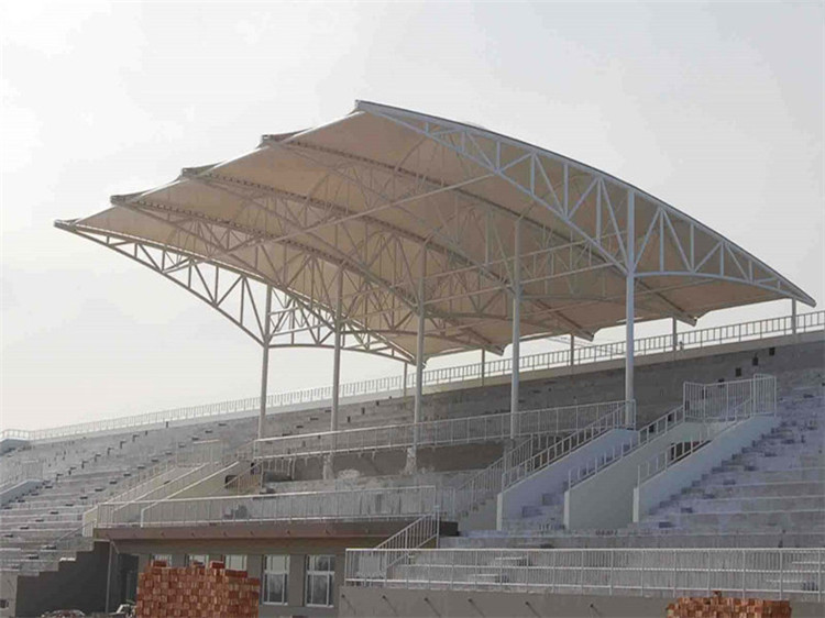 临湘职业技术学院网架工程