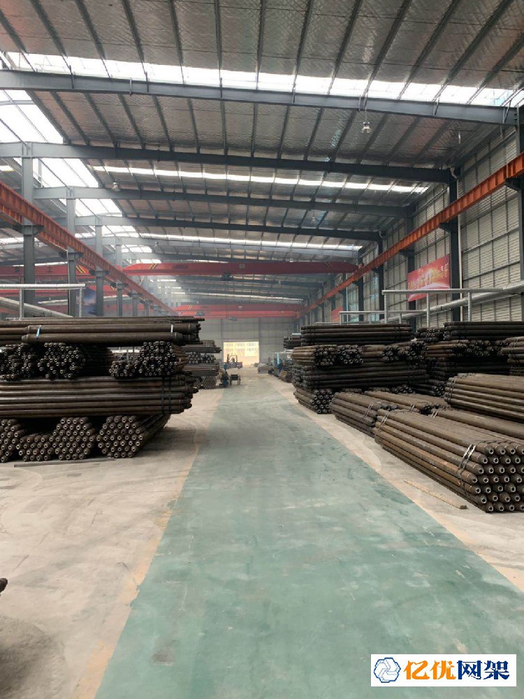 临湘网架配件加工车间